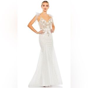 BNWT Mac Duggal 50666 Bridal Gown Bow Fishtail White Dress Size 2